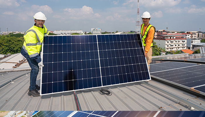 Personas enseñando cómo instalar paneles solares